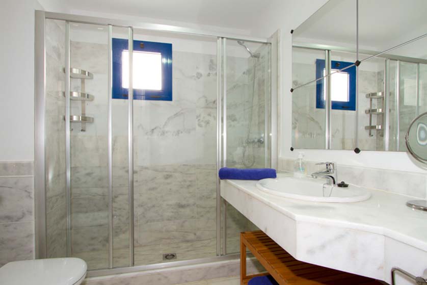 luxury villas lanzarote